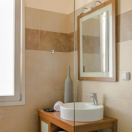 Alma Luxury Residences - Gaia 2 アパート *